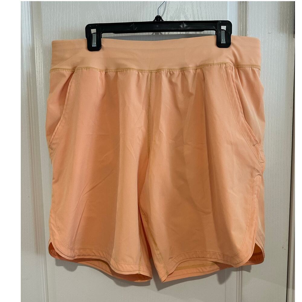 Women's Lands' End Light Orange shorts size 14